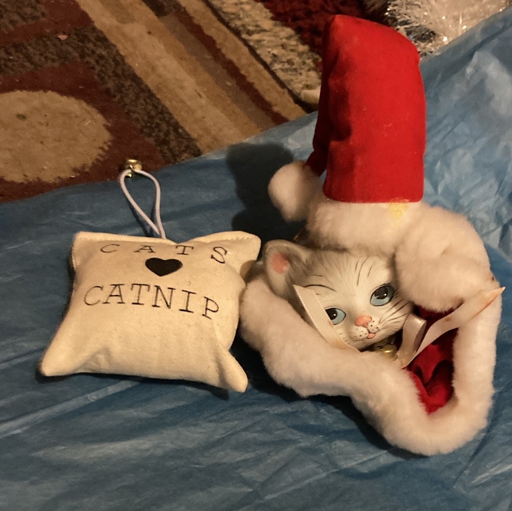 Feline/cat themed Holiday Ornaments